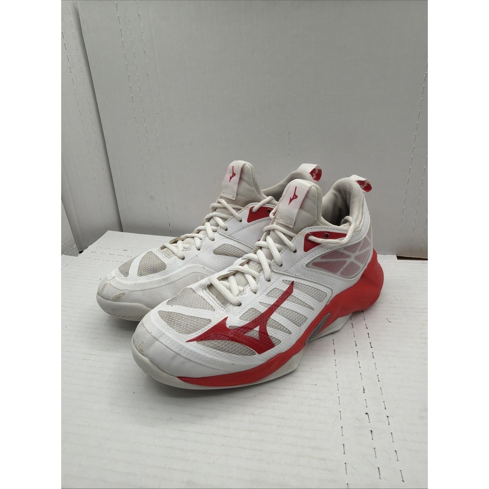 Mizuno Women's Wave Momentum 2 Volleyball Shoes Size 8